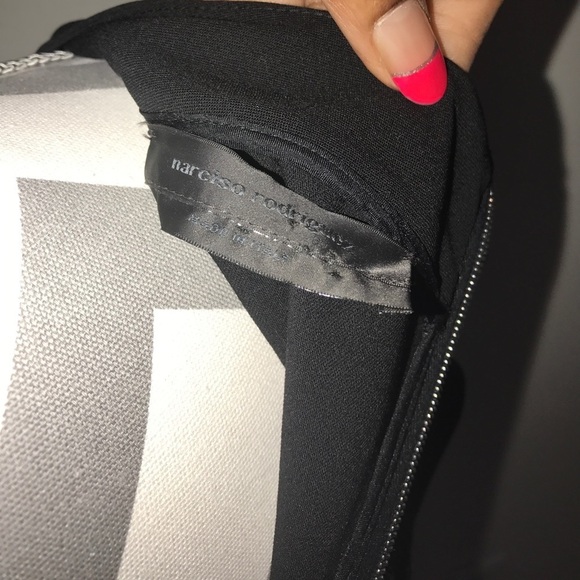 NARCISCO RODRIGUEZ SCOOP NECK SHIFT DRESS - Picture 6 of 6